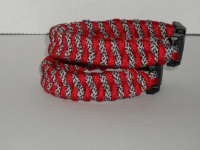 Red, Black & Grey Criss-Cross Paracord Bracelet - Image 4