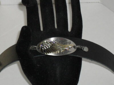 Golden Wing Bracelet - Image 4